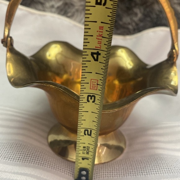 Vintage Brass Handle Basket - Picture 14 of 16